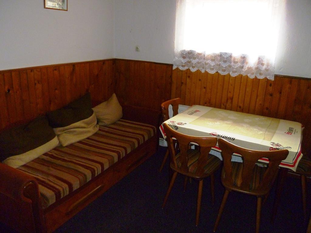 Penzion Pod Studenovem Rokytnice nad Jizerou Exterior foto